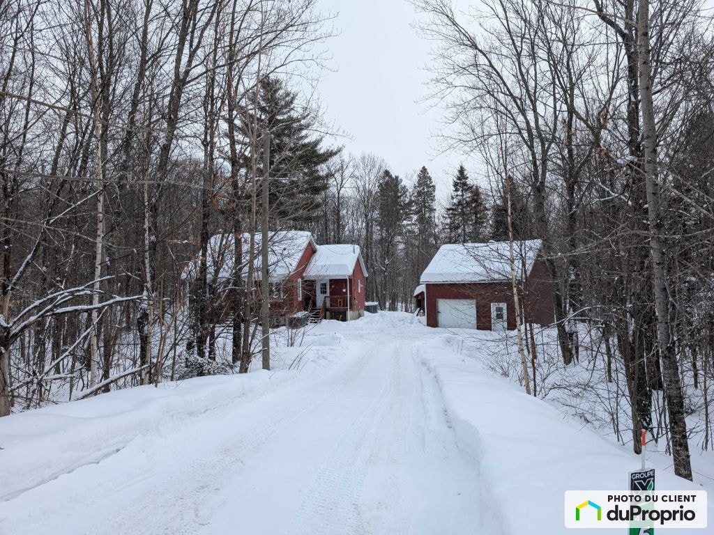 $700,000 - Bungalow for sale in Ste-Sophie — photo 1