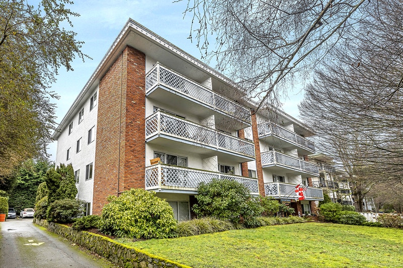 Villa Superior 1 Bdrm available at 455 Superior St, Victoria A Long