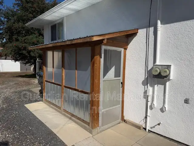 1 Bed 1 Bath lower unit in Current River - 390 Elliot Street in Long Term Rentals in Thunder Bay - Image 13