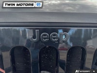 2018 Jeep Wrangler JK Serving Nipawin, Tisdale, Melfort and area, Murray Dunn GM is committed to pro... (image 8)