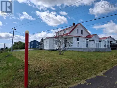 Visit REALTOR® website for additional information. Nestled on 2.3 acres this fully furnished investm...