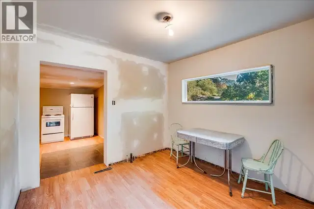 3788 Broadwater Road Castlegar, British Columbia in Houses for Sale in Nelson - Image 10