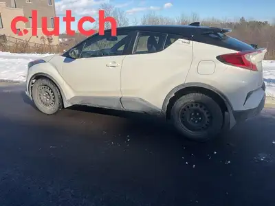 NO ACCIDENTS / CLEAN CARFAX / Rear View Camera, Keyless Entry, Pedestrian Detection and more! Clutch...