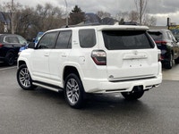 No Accidents - One Owner - Running Boards - Sunroof - Heated Steering Wheel Rugged yet refined, the... (image 2)