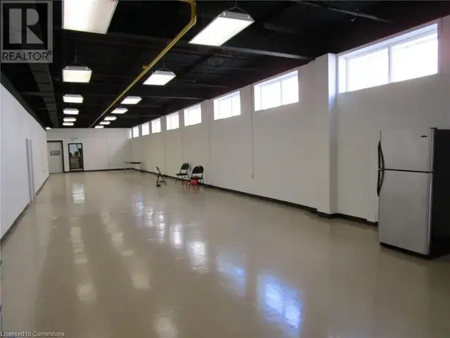 1700 BRAMPTON Street Unit# 7 Hamilton, Ontario in Commercial & Office Space for Rent in Oakville / Halton Region - Image 5