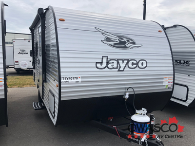 Jayco Jay Flight SLX Sport Edition travel trailer 170FQ highlights: Full Rear Bath 8,000 BTU Wall Mo...