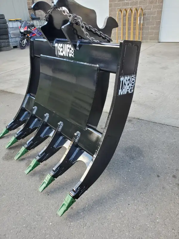 Excavator Brush Rakes - All Series - Custom and Standard Build in Heavy Equipment Parts & Accessories in Prince George - Image 7