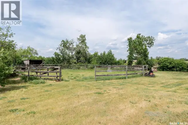 Labelle Acreage Vanscoy Rm No. 345, Saskatchewan in Houses for Sale in Saskatoon - Image 13