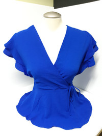 Ladies Navy Blue Monteau Top Size M Short Sleeve