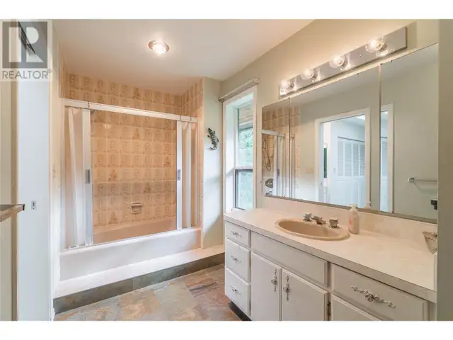 8548 YELLOWHEAD Highway Kamloops, British Columbia in Houses for Sale in Kamloops - Image 28