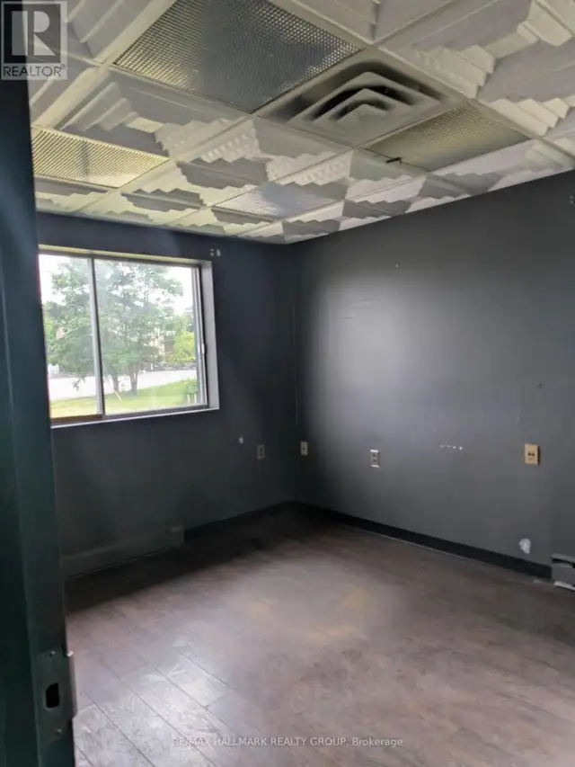 124 GRENVILLE WAY Merrickville-Wolford, Ontario in Commercial & Office Space for Rent in Ottawa - Image 7