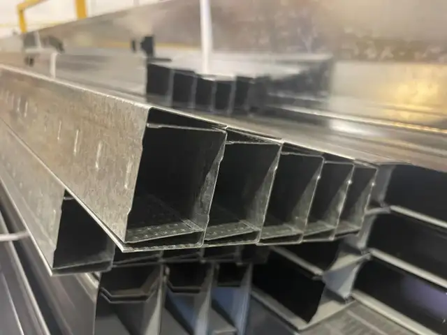 Metal Framing Stud in Floors & Walls in Hamilton - Image 3