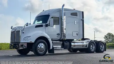 Heavy truck - # STOCK: C-37694 2023 KENWORTH T880 CAMION CONVENTIONNEL AVEC COUCHETTE 2023 KENWORTH...