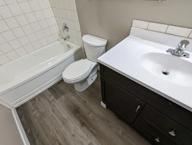 U of S Area Apartment For Rent | Mainstreet University Apartment in Long Term Rentals in Saskatoon - Image 12