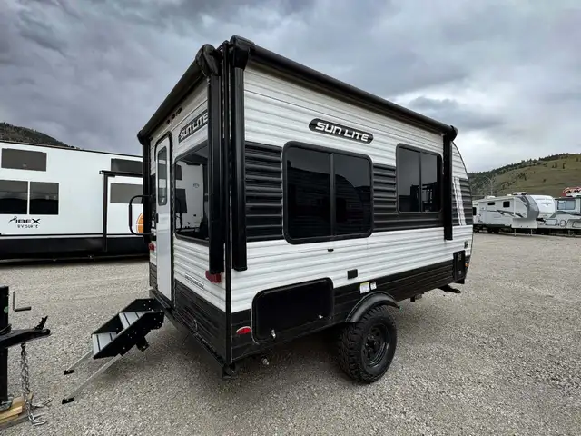 2026 ,Sun Lite,Sunset Park RV 15RBE in Travel Trailers & Campers in Kamloops - Image 4