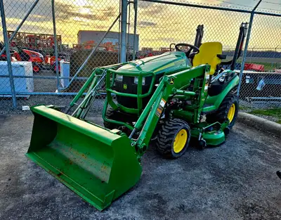 SLASHED TO SELL!!!! 54in.deck New/Used : Used Condition : Good Paint Condition : Good Hours : 503 hr...