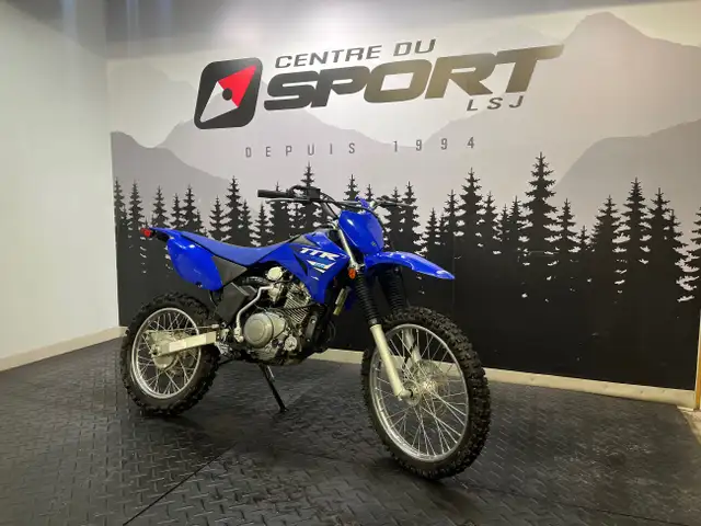 2025 Yamaha TT-R 125 MOTO NEUVE SEULEMENT 35 KM DE ROULER AUBAIN in Other in Lac-Saint-Jean - Image 3