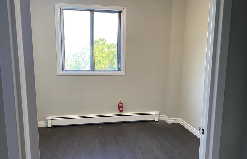 Riverview Towers - 2 Bedroom for Rent in Wallaceburg 1