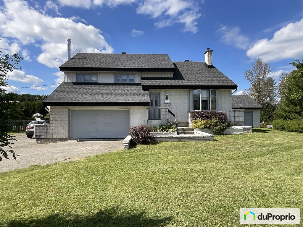 $359,000 - Split Level for sale in Lac-Des-Aigles — photo 1