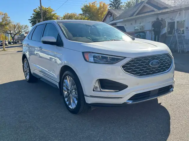 2024 Ford Edge Titanium582383873735403525