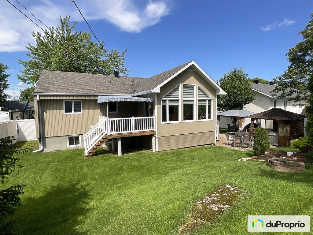 $469,000 - Bungalow for sale in Chicoutimi (Chicoutimi) — photo 3