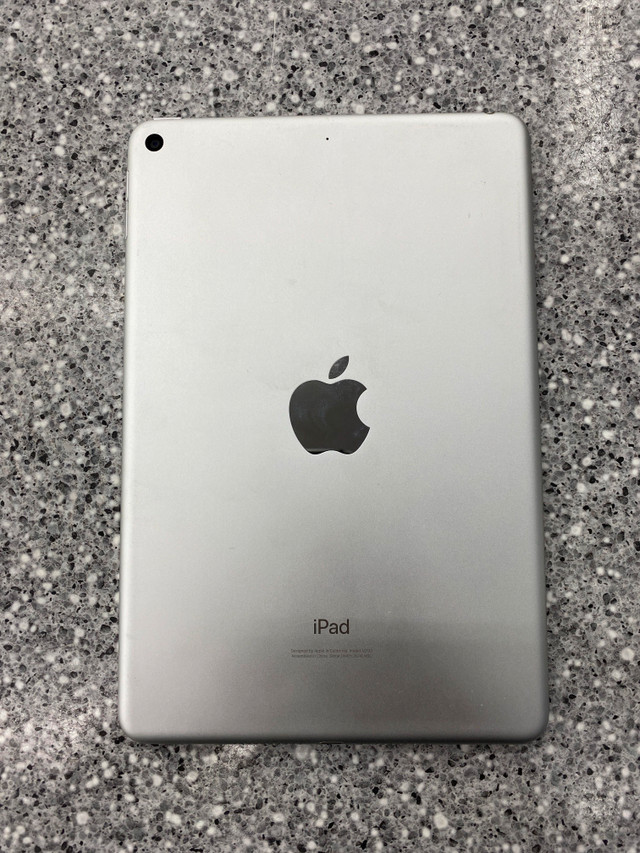 Apple iPad Mini 5th Gen (Silver) in iPads & Tablets in City of Toronto - Image 2