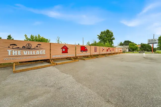 Smiths Falls Outdoor Vehicle Storage — 25% OFF Annual Storage in Storage & Parking for Rent in Ottawa - Image 3