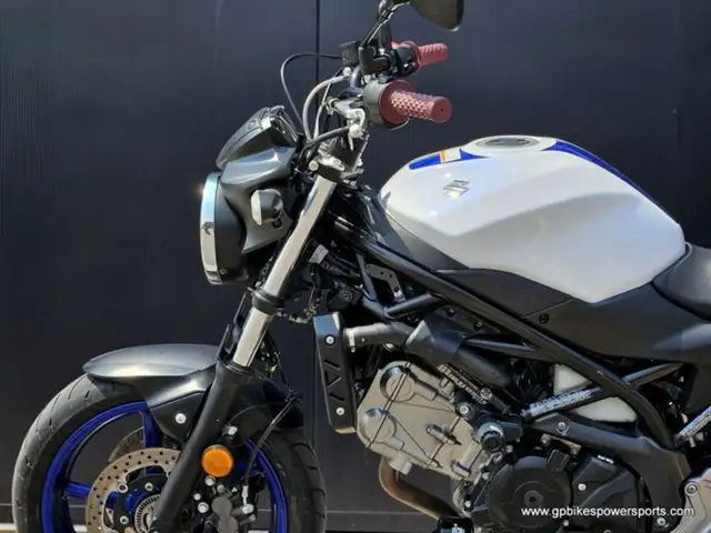2017 Suzuki SV 650 ABS in Sport Bikes in Oshawa / Durham Region - Image 22