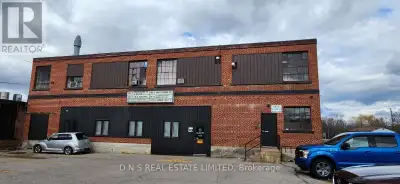 Approximately 3096 SF of ground floor space, centrally located with easy access to downtown Peterbor...