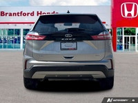 Command every journey in the capable 2023 Ford Edge SEL, boasting a responsive and fuel-efficient Tw... (image 4)