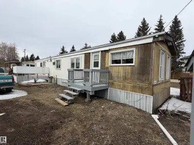 Affordable living in this mobile home in the Town of Bon Accord. Newer flooring & vinyl windows thro...