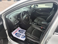 ALLOYS, BACK-UP CAMERA, LEATHER SEATS, HEATED SEATS, HEATED STEERING WHEEL, VOCAL ASSIST TELEMATICS,... (image 9)