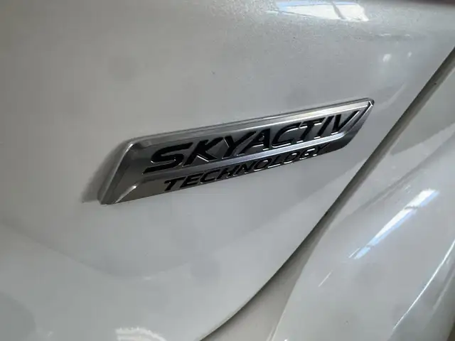 2015 Mazda Mazda3 4dr Sdn Man GS in Cars & Trucks in Longueuil / South Shore - Image 14