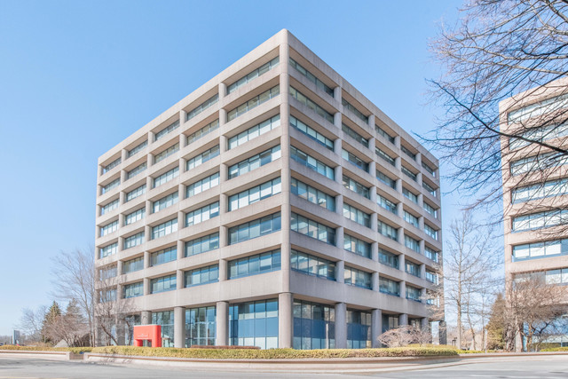 Book a reserved coworking spot or hot desk in Don Mills in Commercial & Office Space for Rent in City of Toronto - Image 2