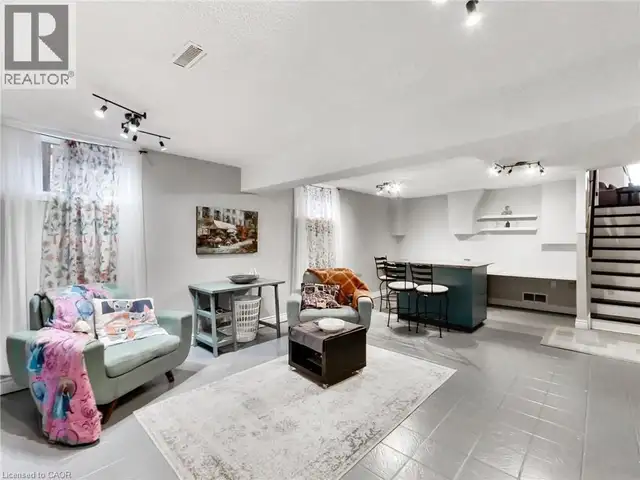 18 PAVAROTTI Court Hamilton, Ontario in Houses for Sale in Hamilton - Image 36