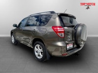 A dependable compact SUV with practical cargo space, comfortable seating, and efficient everyday per... (image 5)