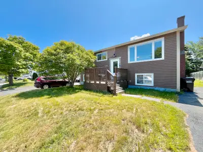 51 Forbes Street - Renovated Main Floor Home with Huge Yard