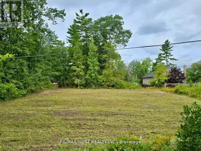 Looking for a great opportunity to build your next home or investment property? This cleared and rea...