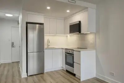 Akelius studio apartment for rent. Located near Du Fort in the Downtown - Guy Concordia neighborhood...