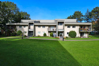 Kamel Point Village Apartments - 2 Bedroom available at 70-76 Da
