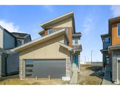 Welcome to the Willow built by the award-winning builder Pacesetter homes and is located in the hear...