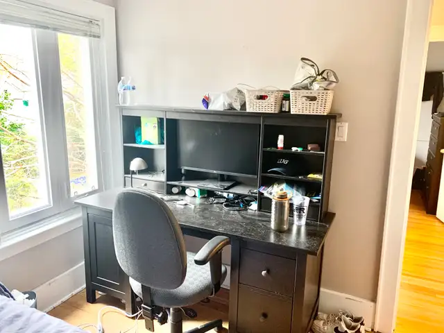100 Ellerbeck Street - Prime Queen’s student location — close to in Long Term Rentals in Kingston - Image 18