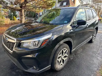 Great condition AWD Forester with brand new MVI, black interior and exterior, Apple Carplay, alloy w...
