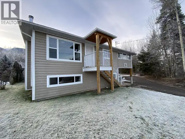 4412 14TH AVENUE New Hazelton, British Columbia in Houses for Sale in Smithers - Image 2