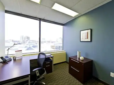 Office space for rent for 1 person in London City Centre62864752284673121