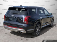 NAVY/WARM GREY, PREMIUM NAPPA LEATHER SEATING SURFACES, MOONLIGHT CLOUD, Wireless Phone Connectivity... (image 5)