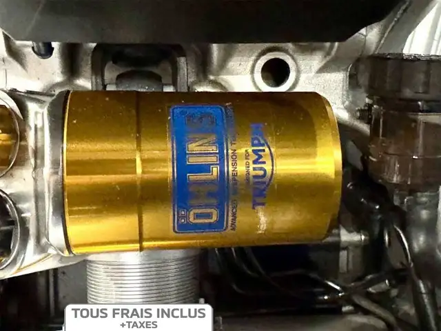 2021 TRIUMPH Daytona 765 Moto2 in Sport Bikes in Laval / North Shore - Image 8