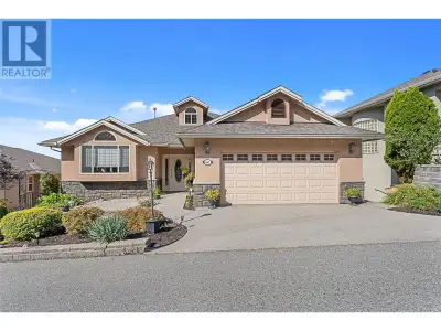 Exceptionally maintained walkout rancher with fantastic views of Kelowna. This home is located in th...