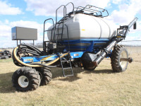 PARTING OUT: New Holland P1060 Air Cart (Parts/Salvage)