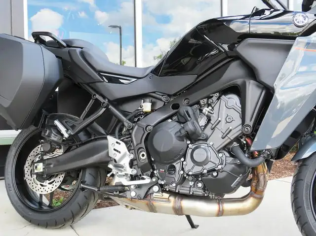 2025 Yamaha Tracer 9 Y-AMT in Sport Touring in Cambridge - Image 8